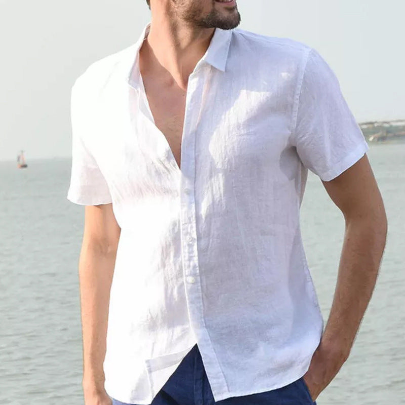 Chemise en lin à manches courtes pour hommes avec col moderne et structure aérienne Chic und Stil