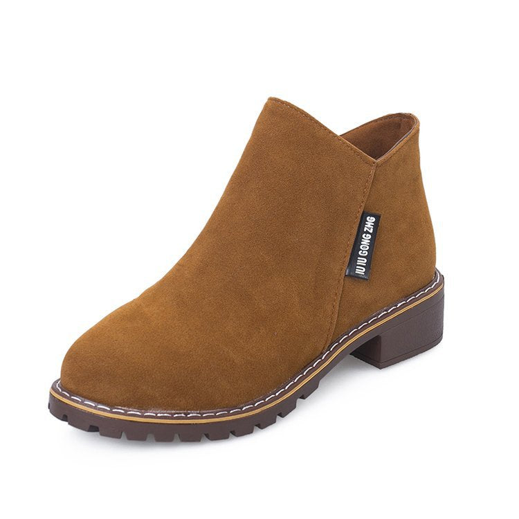 Bottines pour femmes en daim doux avec un talon bloc stable Chic und Stil