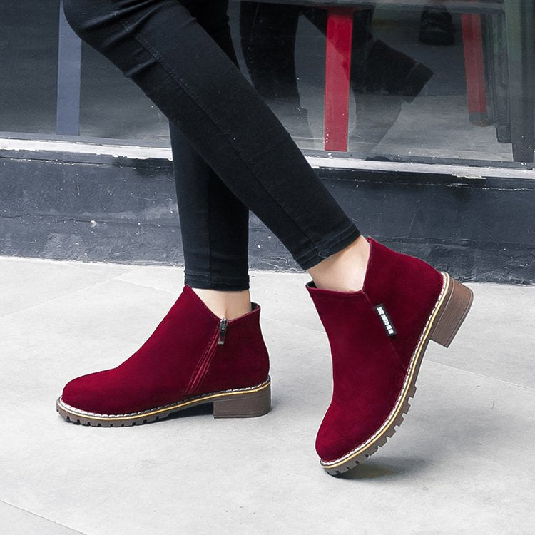 Bottines pour femmes en daim doux avec un talon bloc stable Chic und Stil