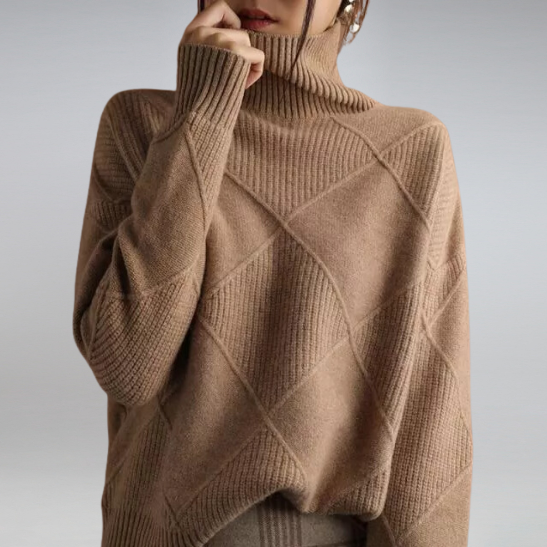Chic and stylish | Comfortable women's turtleneck sweater