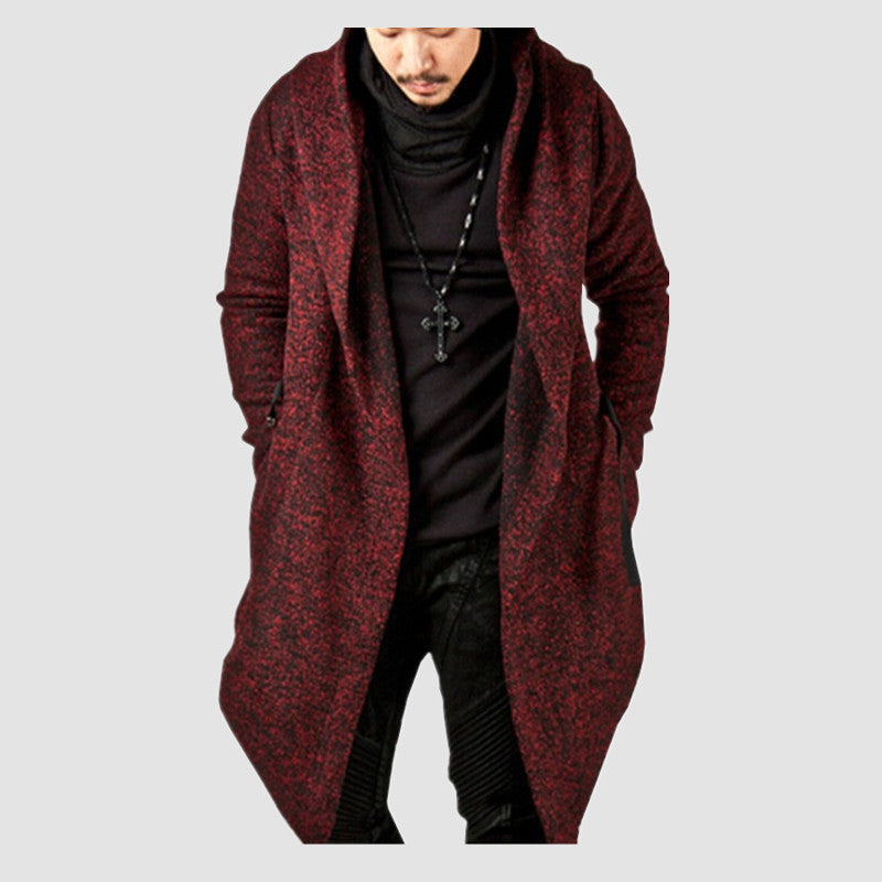 Casual knit coat for men with an expressive design and a hood Chic and Style