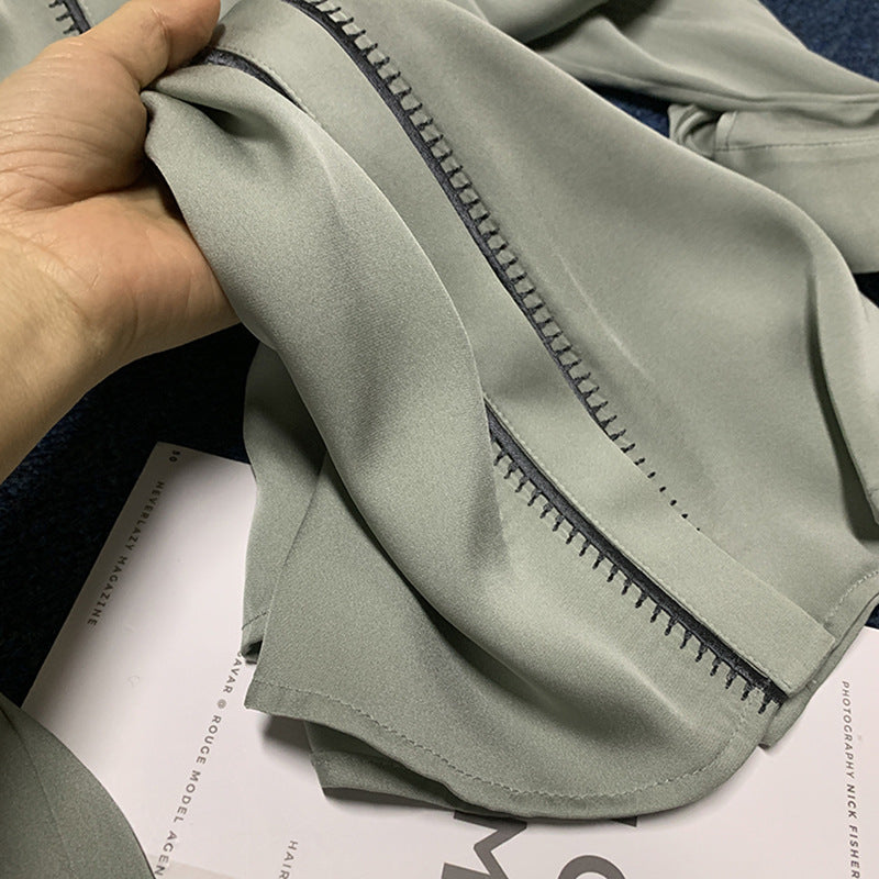 Blouse élégante à boutons pour femmes avec garniture décorative Chic und Stil