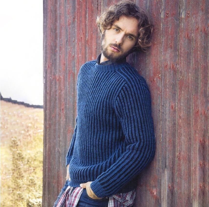 Pull over en tricot côtelé pour hommes avec col rond et coupe décontractée Chic und Stil