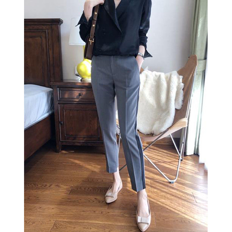 Pantalons à plis doubles sur mesure pour femmes Chic und Stil