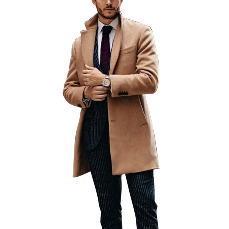 Elegant wool coat for men with chic lapels and practical pockets