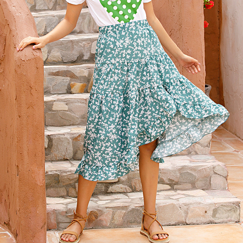Jupe d'été à fleurs asymétrique pour dames Chic und Stil