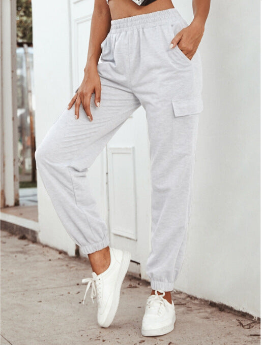 Pantalons de sport cargo pour femmes avec poches latérales et taille élastique Chic und Stil