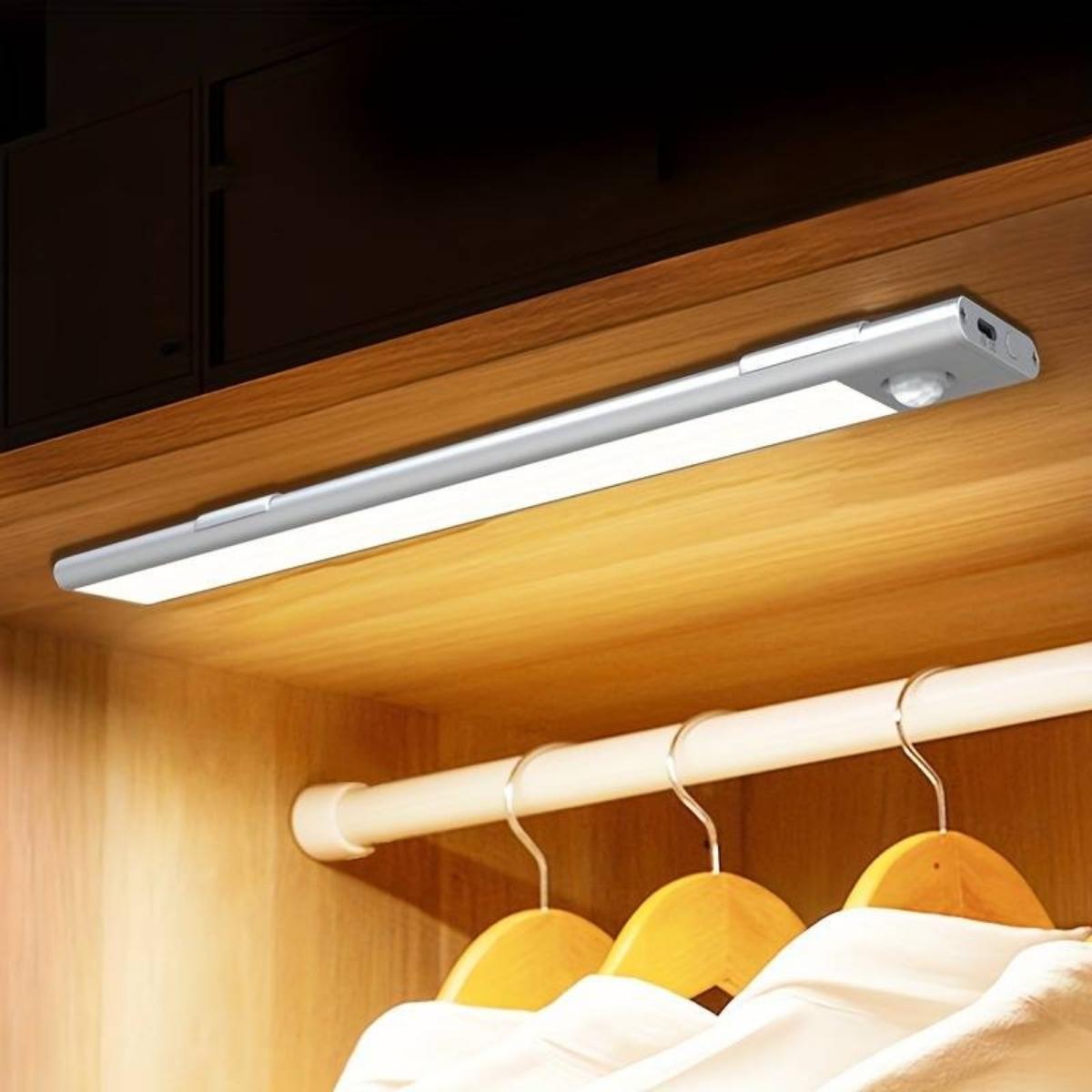 Chic and Style | Wireless LED Light with Sensor – Magnetic Mount 3 Light Colors for Hallway and Stairs