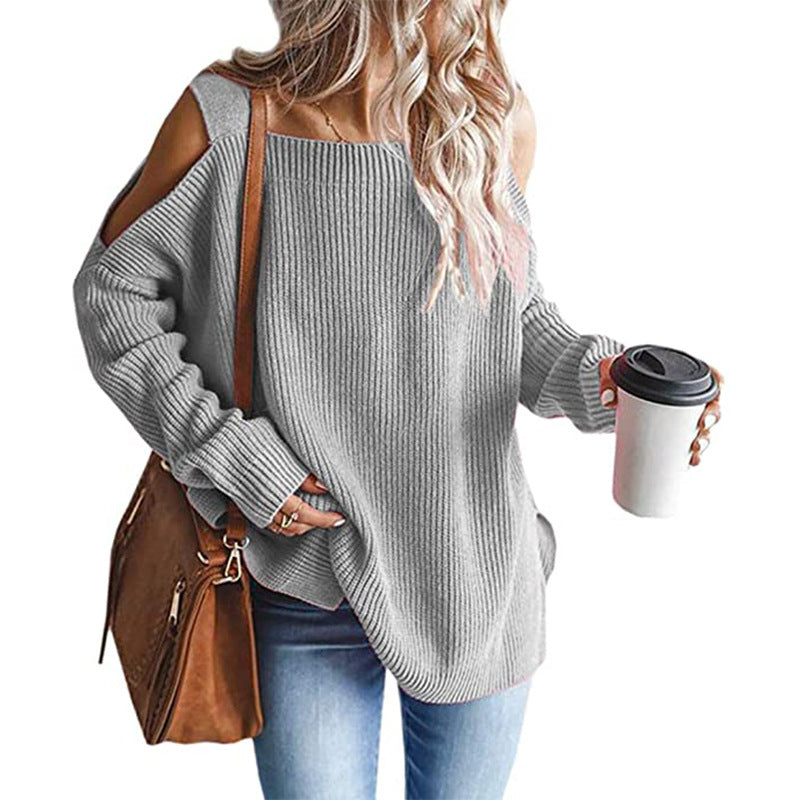 Knitted women's pullover with off-shoulder and modern details Chic und Stil