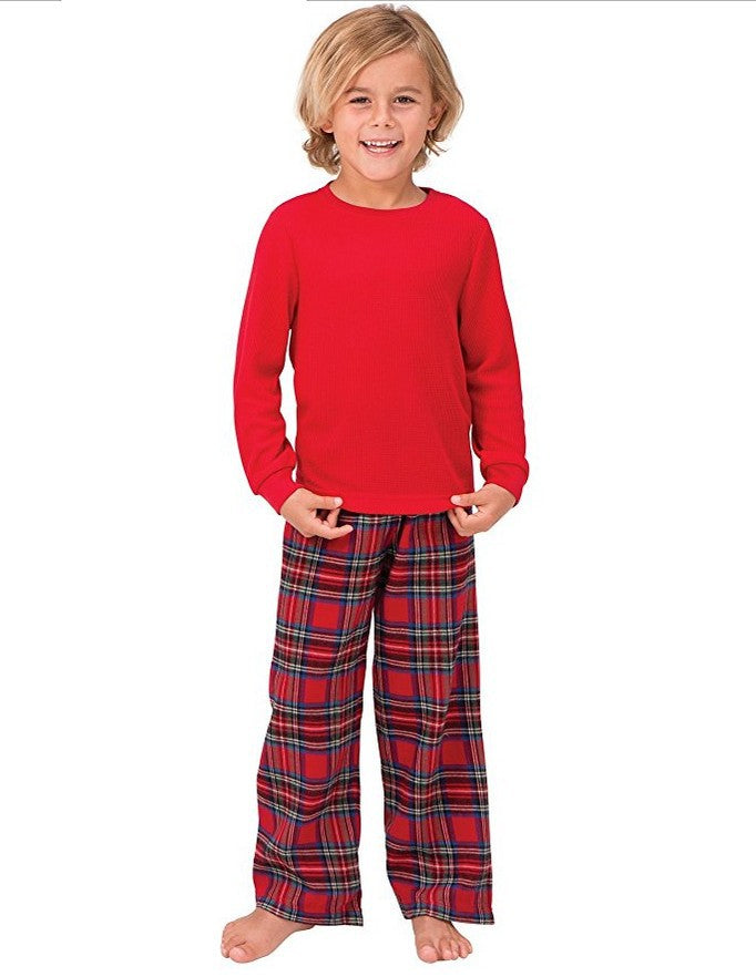 Chic und Stil | Pure Red Long Sleeve Christmas Pajama Top and Matching Long Checkered Pants for the Whole Family