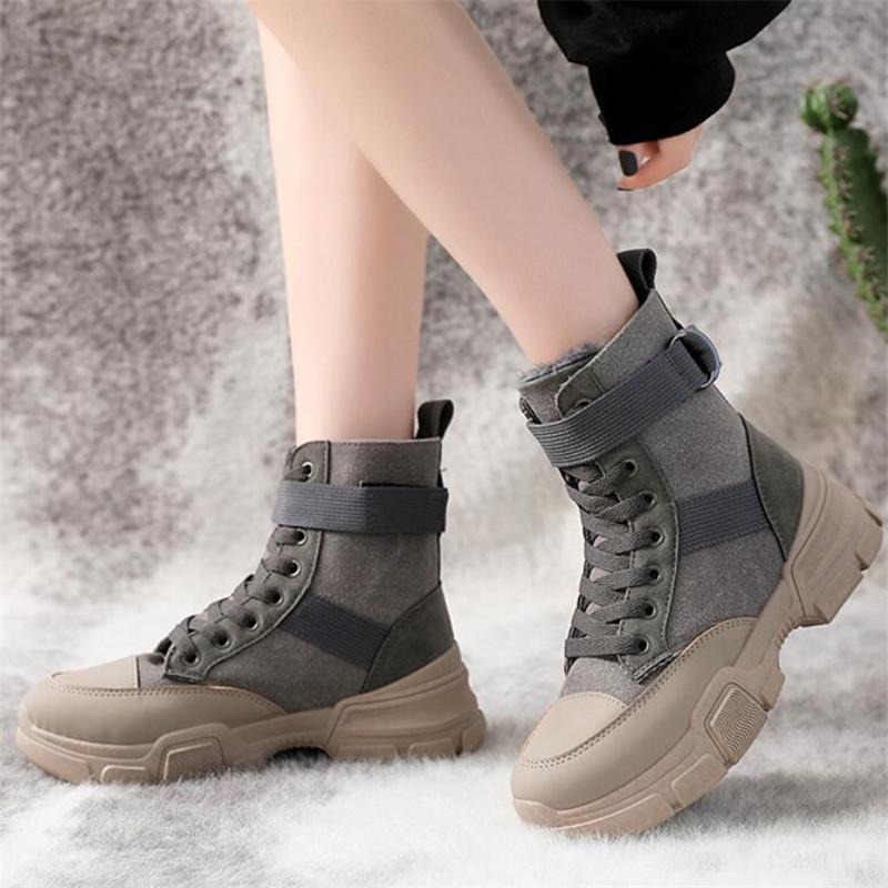 Chic and Stil | High Canvas Motorcycle Boots
