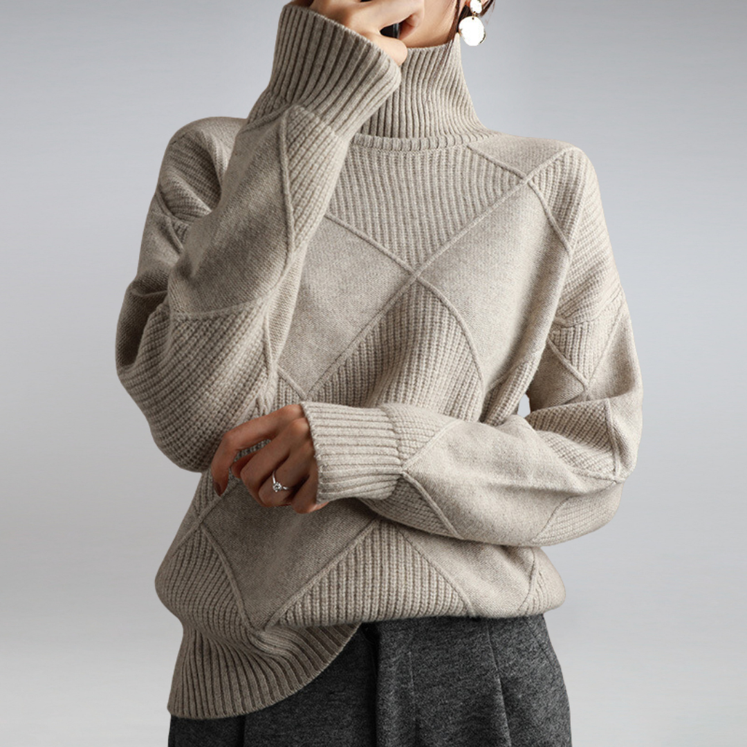 Chic and stylish | Comfortable women's turtleneck sweater