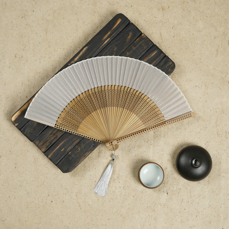 Chic and Style | Handmade bamboo silk fan