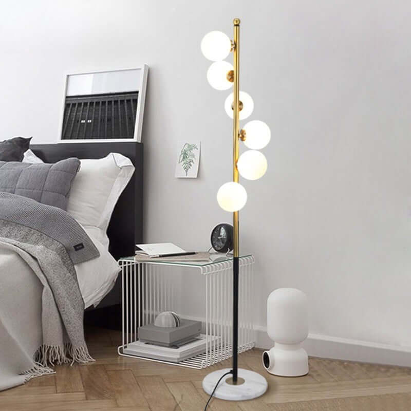 Élégante Lampe Pied Nordique - Verre Design - Chic-Gulvlampe-ChicUndStil