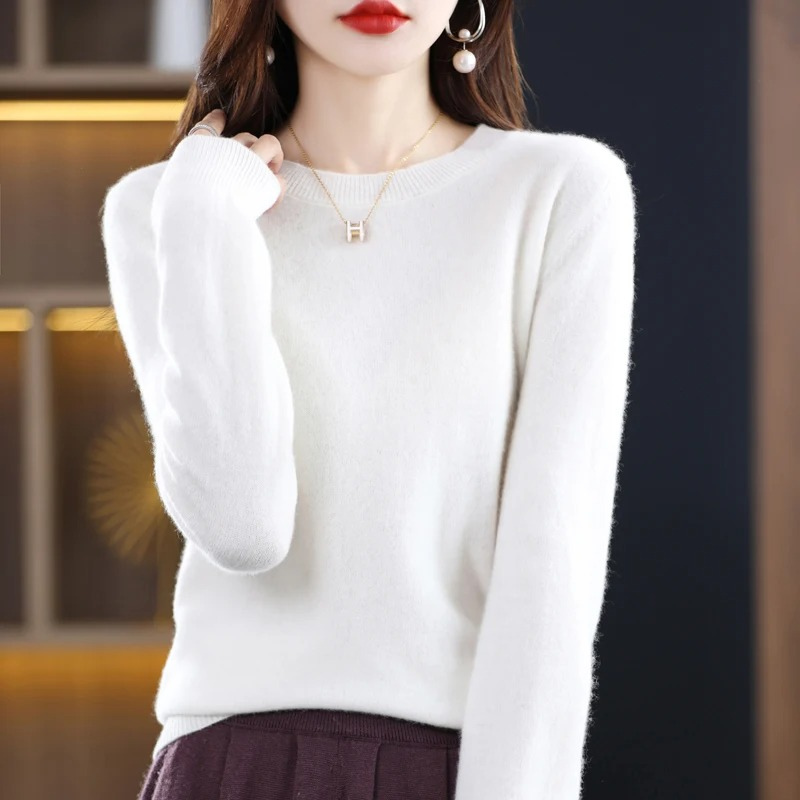 Chic und Stil | Women's Cashmere Sweater Classic Round Neck Soft Stylish