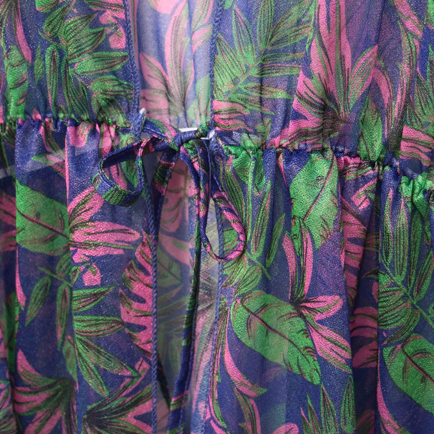 Robe de plage transparente à motif floral pour femmes Chic und Stil