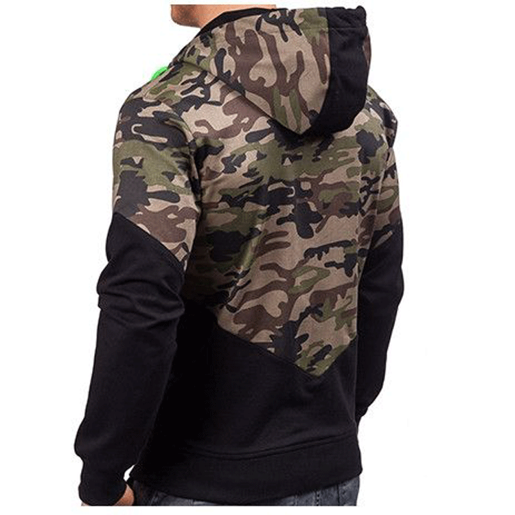 Veste à capuche moderne pour hommes en design camouflage Chic und Stil