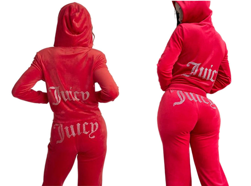 Chic and Stylish | Juicy Sweatshirt and Pants with Diamonds