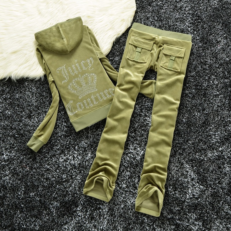 Chic and Stylish | Juicy Sweatshirt and Pants with Diamonds