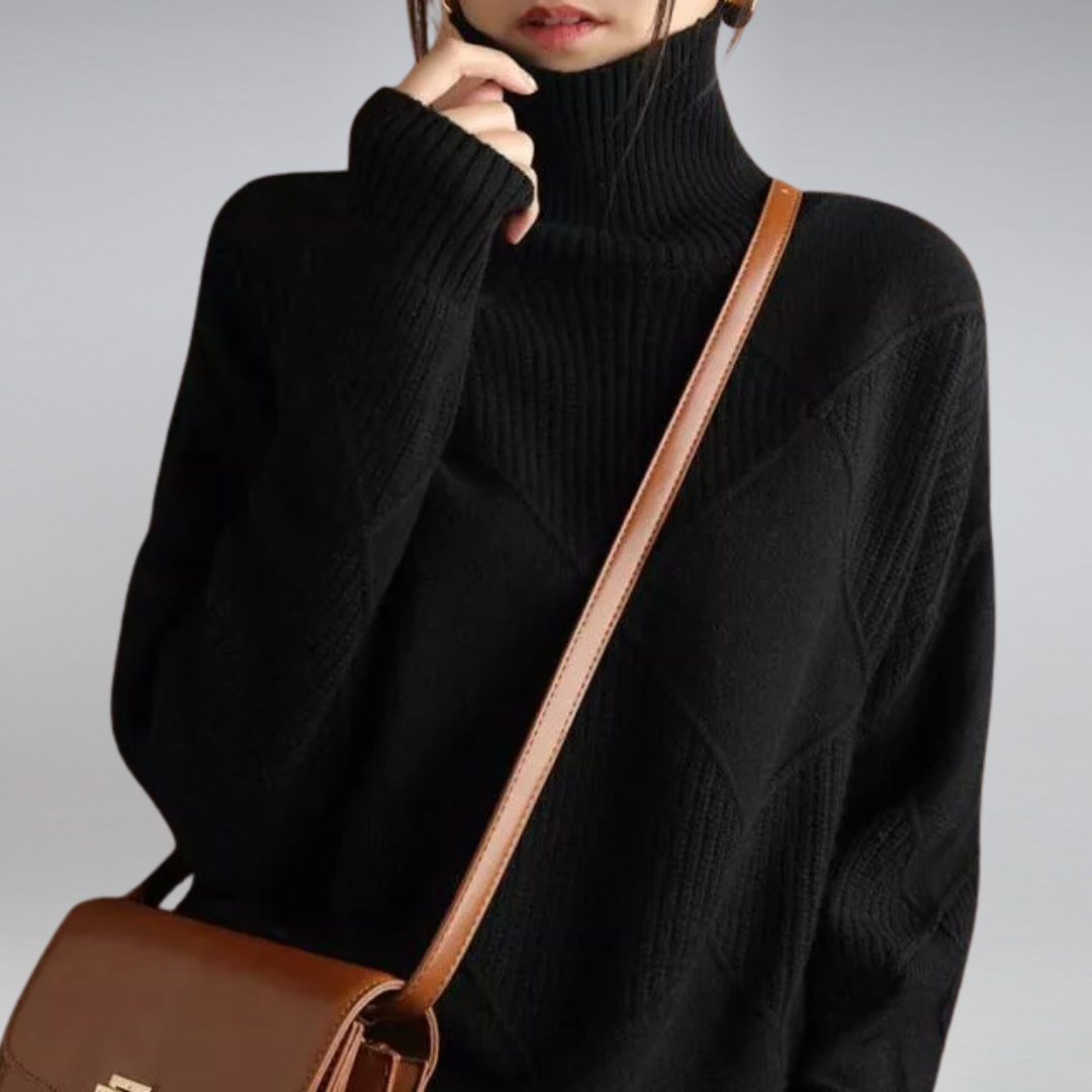 Chic and stylish | Comfortable women's turtleneck sweater