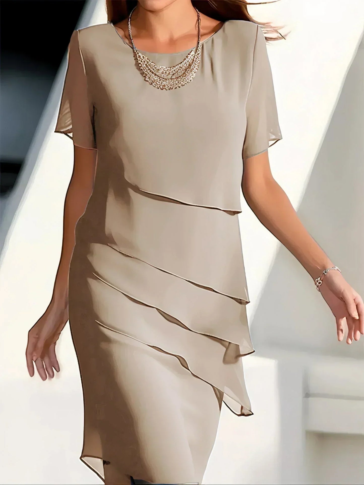 Chic und Stil | Elegant Slimming Dress