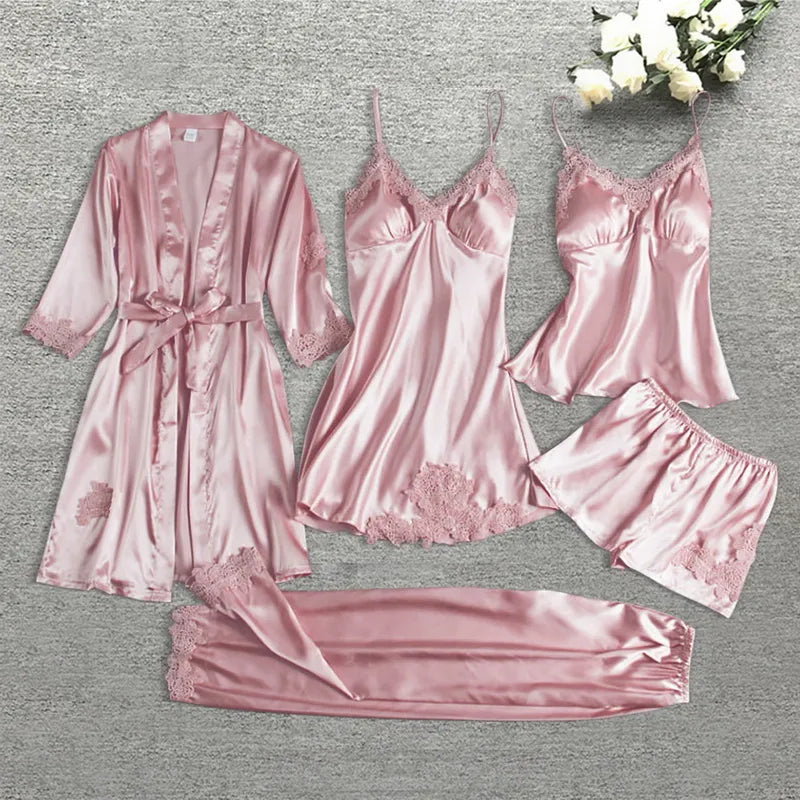 Chic und Stil | Five Piece Silk Bathrobe Set