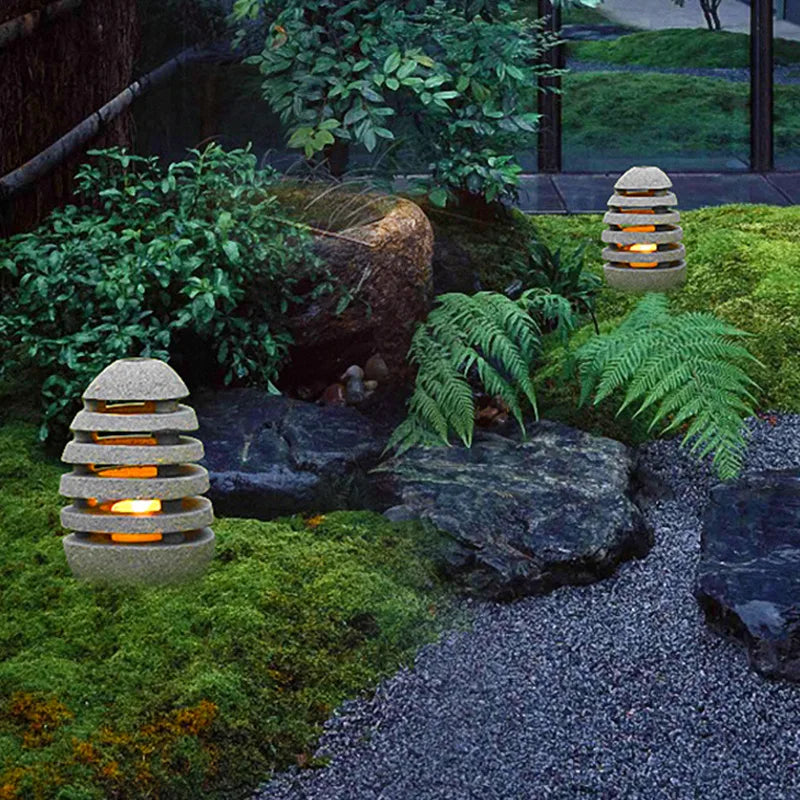 Lampe de Jardin Extérieure de Style Japonais - Luminaire LED Énergétiquement Efficace avec une Durée de Vie de 50 000 Heures-Luminaires d'extérieur / solaires-ChicUndStil