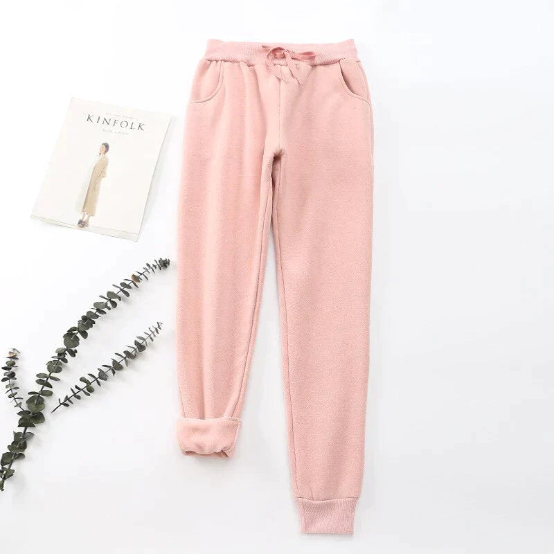 Chic and Style | COZYFIT | Comfortable Workout Pants | Trendy Loungewear