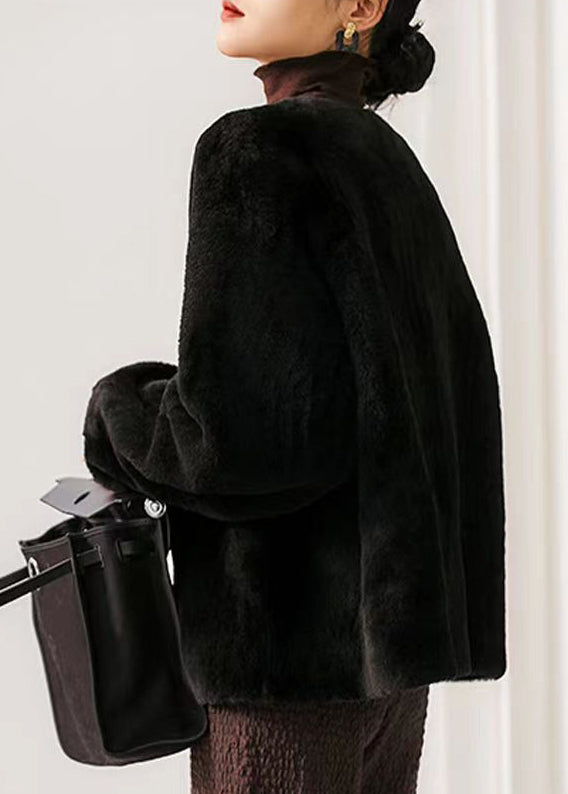 Chic und Stil | Wool patchwork coats with black button O collar winter