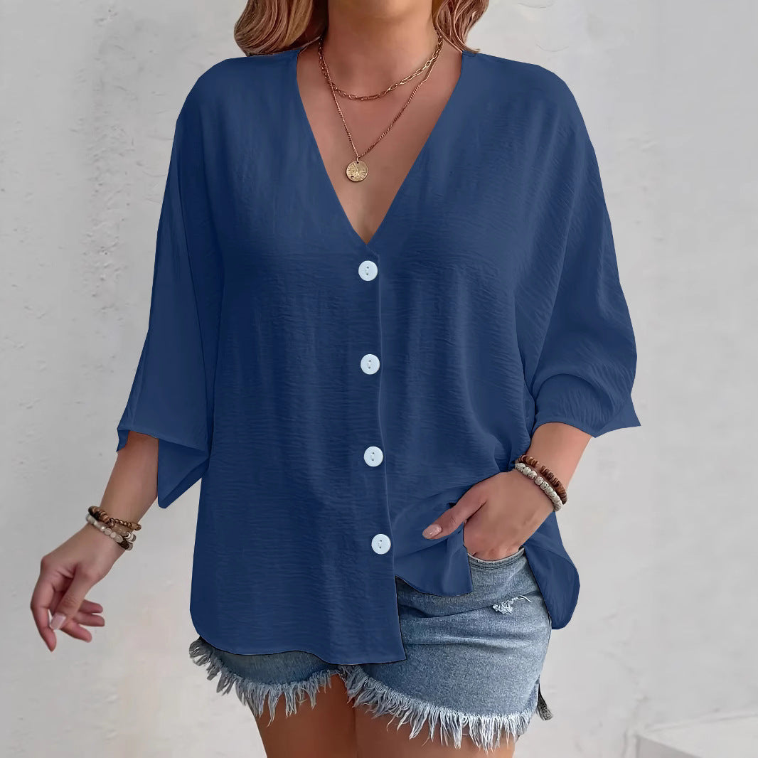 Blouse à manches courtes avantageuse pour dames avec patte de boutonnage et décolleté en V Chic und Stil