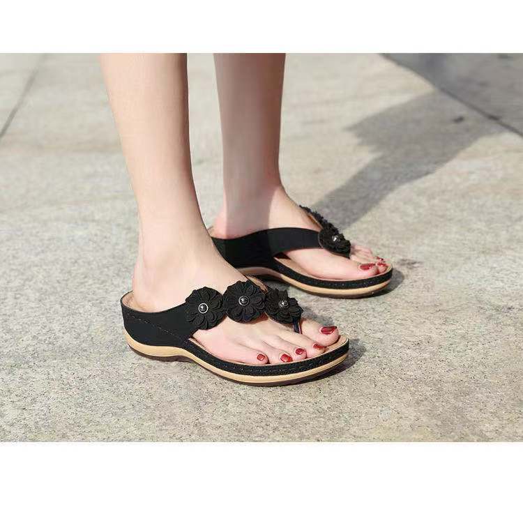 Sandales à lanières fleuries pour femmes avec semelle ergonomique Chic und Stil
