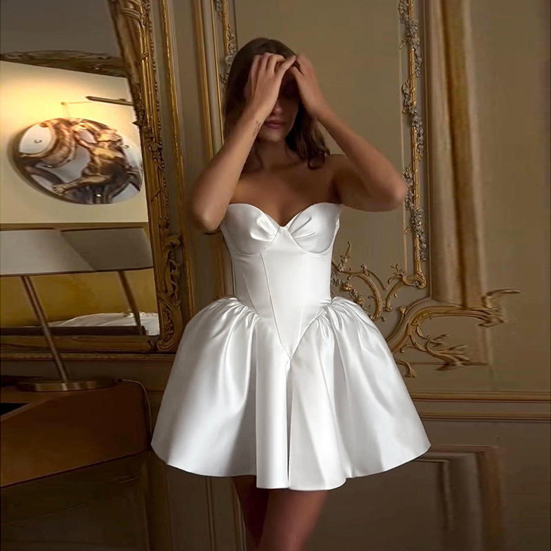 Robe de bal cœur sans manches pour dames Chic und Stil