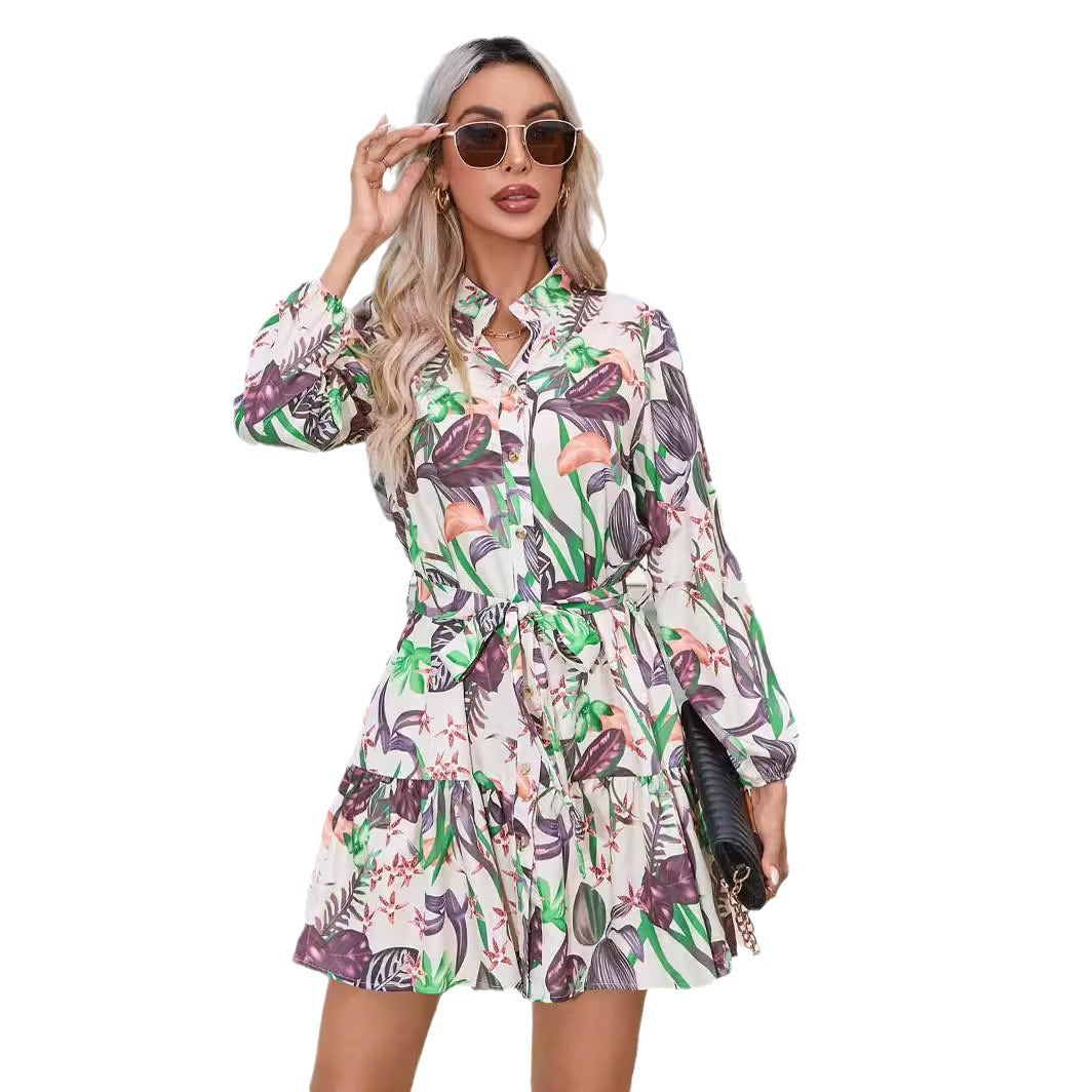 Robe à fleurs pour femmes avec ceinture Chic und Stil