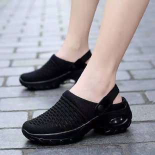 Bottines confortables et respirantes pour femmes avec une sangle de talon élastique Chic und Stil