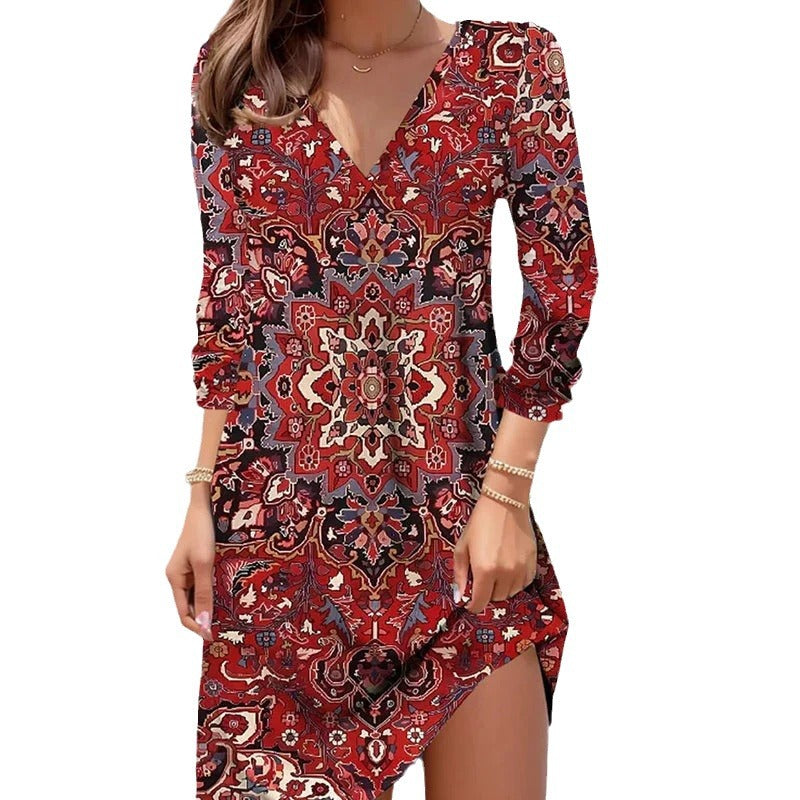 Robe maxi femme avec décolleté en V profond et élégant motif floral Chic und Stil