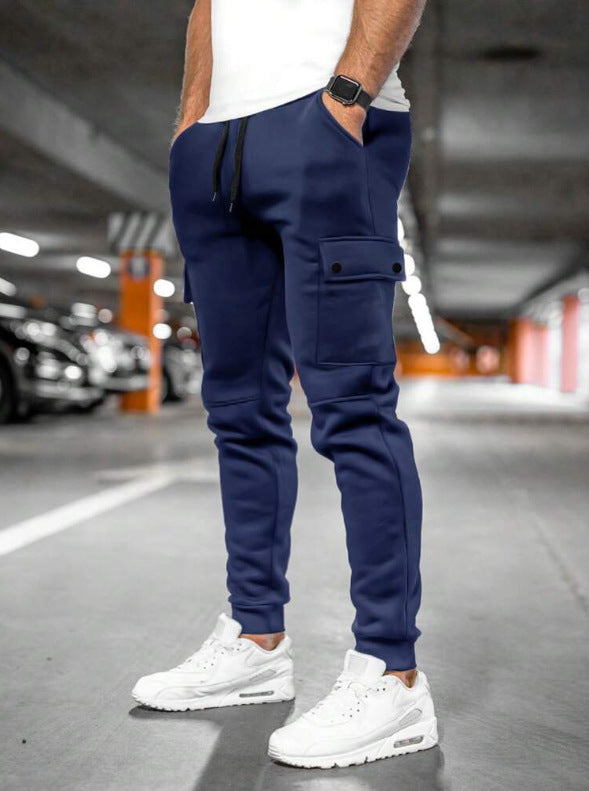 Pantalon de jogging cargo moderne pour hommes avec taille élastique et poches pratiques Chic und Stil