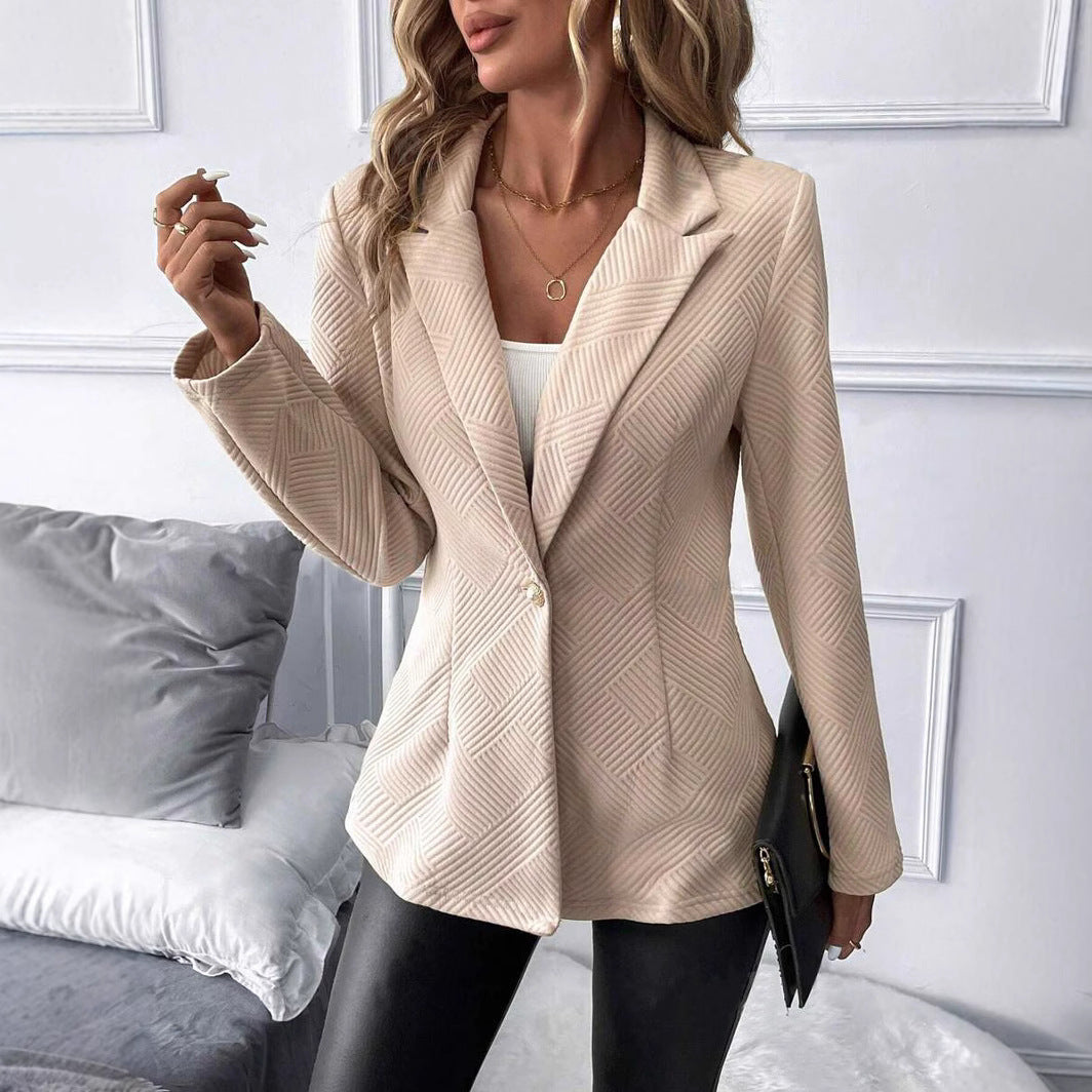 Veste élégante pour femmes avec design texturé et fermeture à bouton pratique Chic und Stil