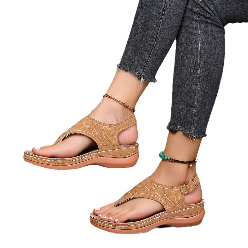 Sandales à brides pour femmes avec semelle anatomique et accents stylés Chic und Stil
