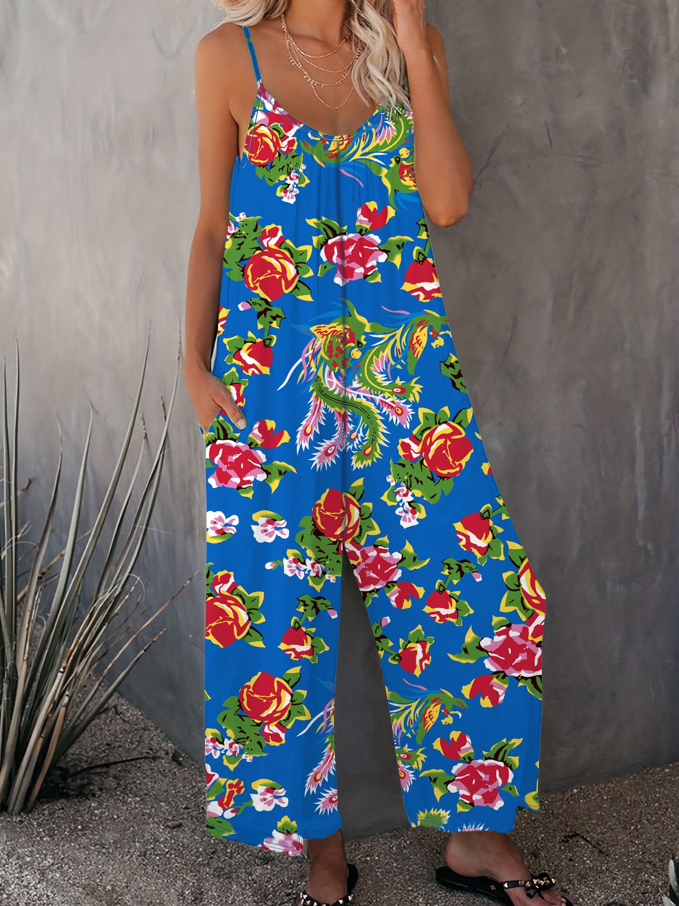 Dame combinaison légère avec design floral et bretelles réglables Chic und Stil