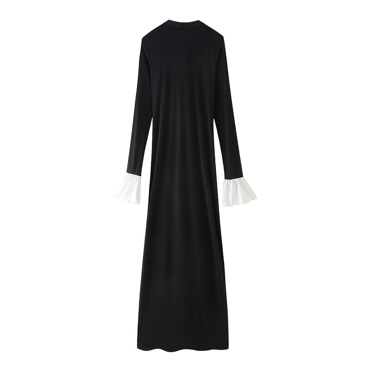 Robe maxi pour femmes avec des manches à volants élégantes et des détails de boutons Chic und Stil