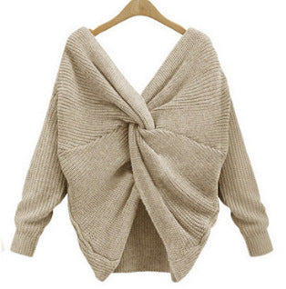 Pull en tricot pour femmes avec un design de dos unique et un décolleté en V profond Chic und Stil