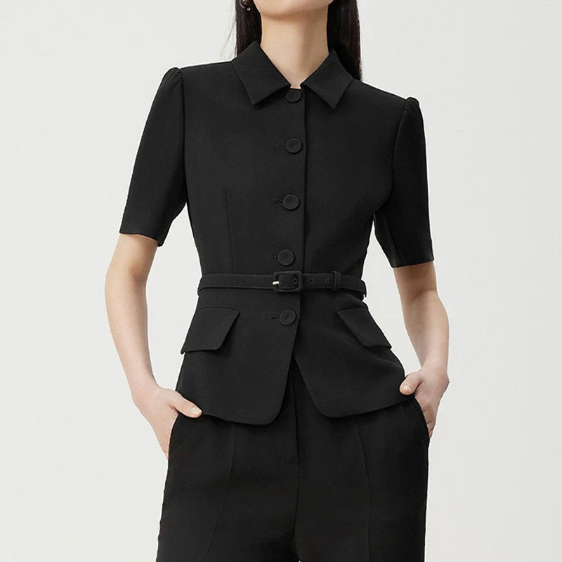 Veste cintrée à manches courtes pour femmes avec ceinture Chic und Stil