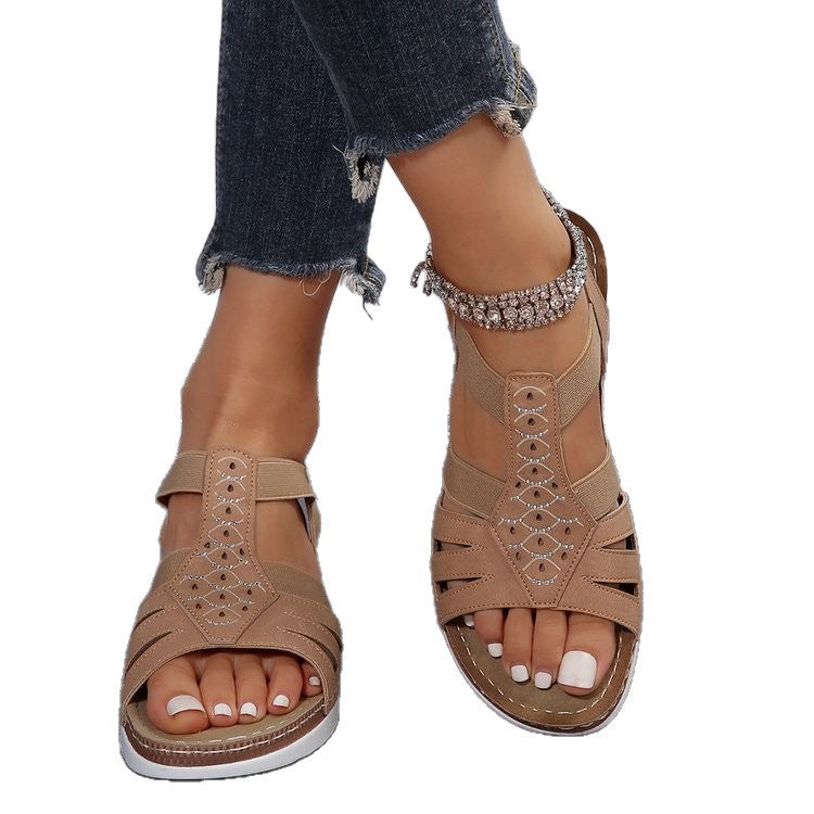 Sandales confortables pour femmes avec une coupe élégante et une structure de surface respirante Chic und Stil
