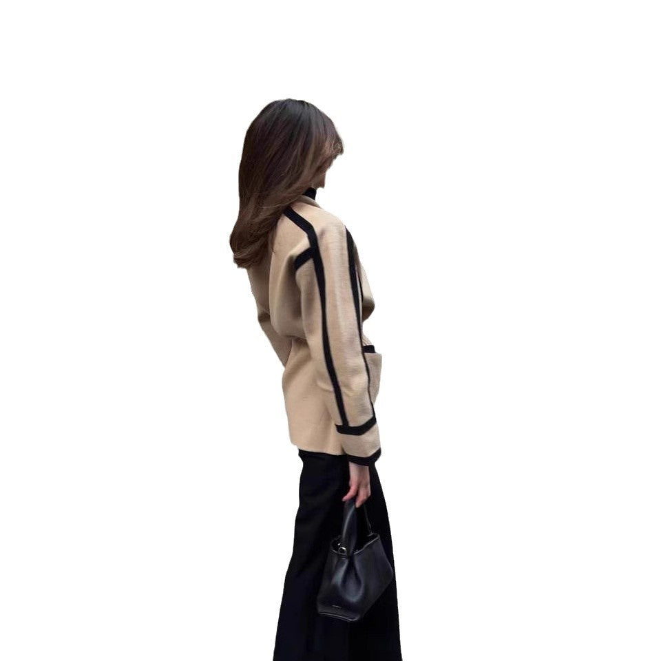 Blazer-kimono tendance pour femmes avec ceinture et détails contrastés Chic und Stil