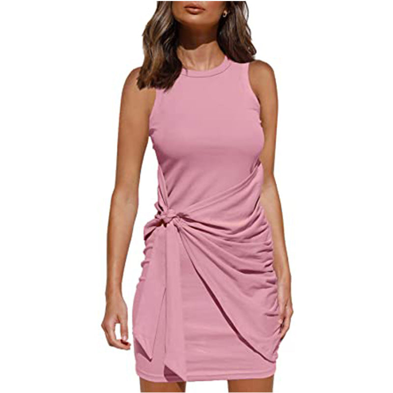 Robe Mini Drapée Tournée Sans Manches Chic und Stil