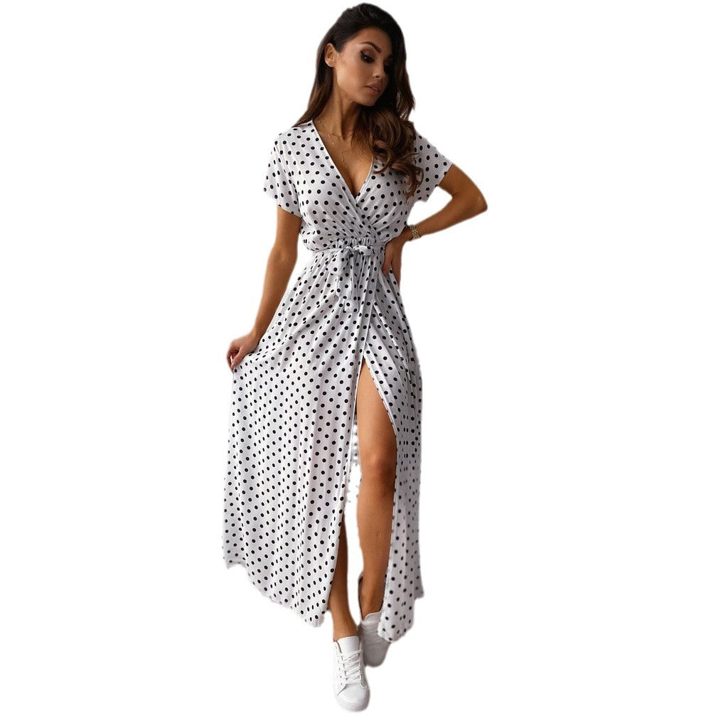 Robe maxi à pois pour femmes avec fente latérale et ceinture nouée Chic und Stil