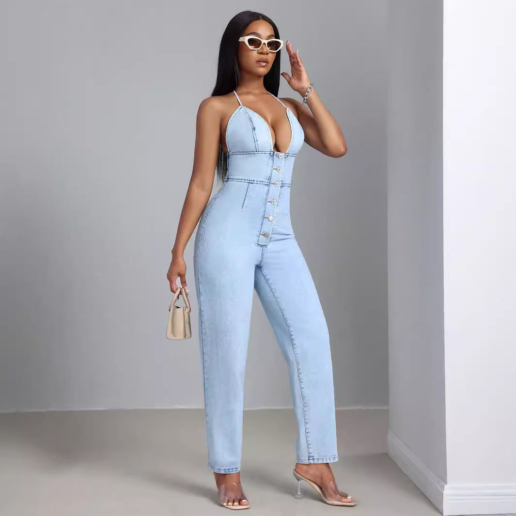Combinaison en denim pour femmes avec décolleté en V profond et patte de boutonnage Chic und Stil