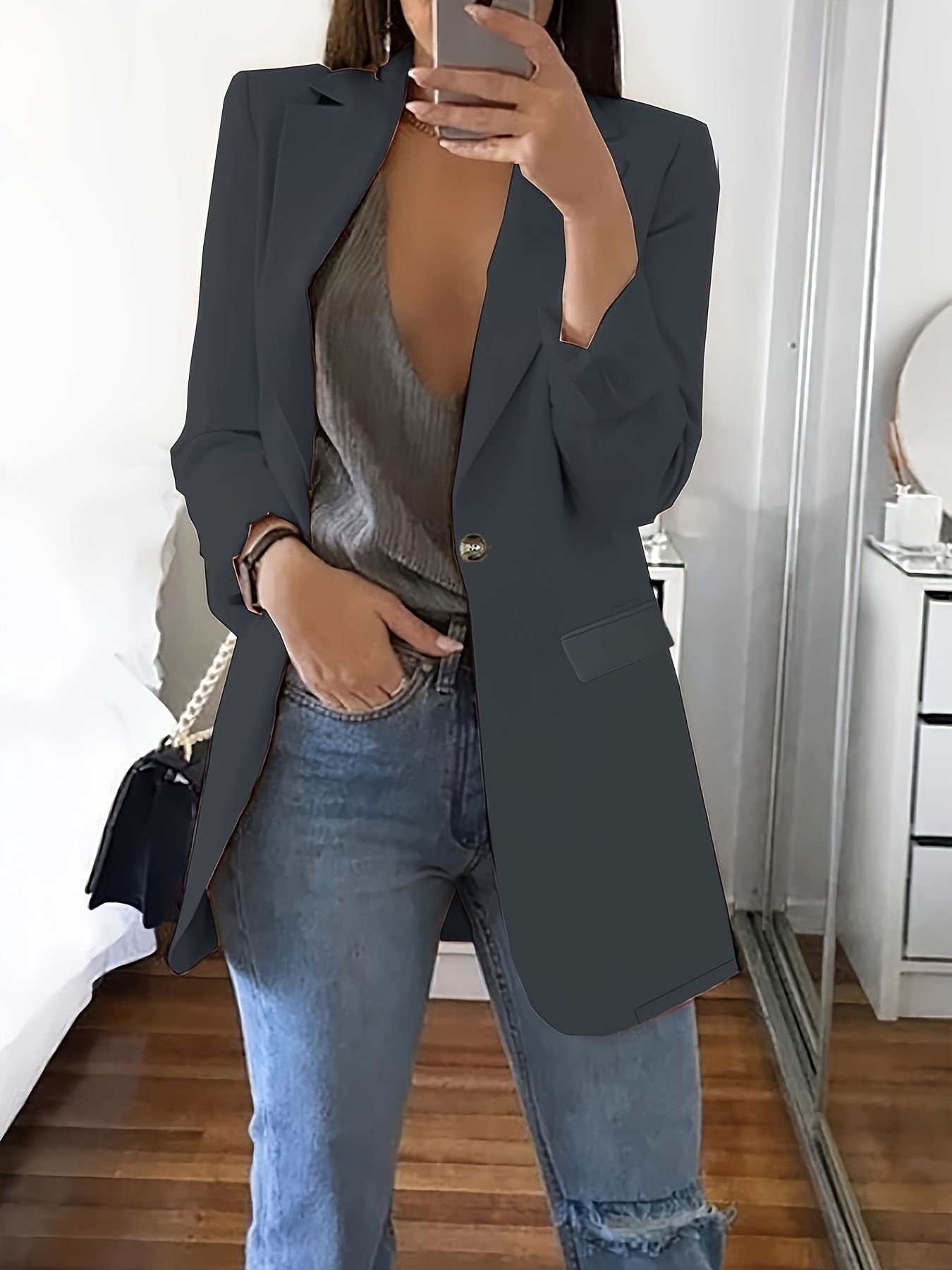 Blazer femme élégant avec une silhouette épurée et des poches pratiques Chic und Stil