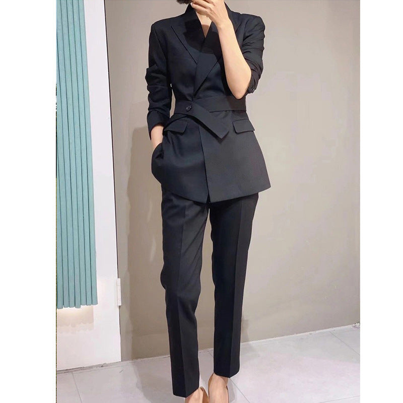 Blazer ajusté ceinturé pour femmes Chic und Stil 1750846960