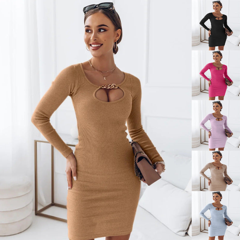 Robe en rib élégant pour femme avec décolleté rond profond et cut-out à la mode Chic und Stil